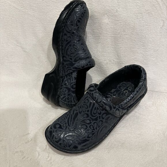 BOC Born Concept Peggy Paisely Clogs Embossed Slip On Blue BC4630 Women Size 7 - Picture 5 of 14